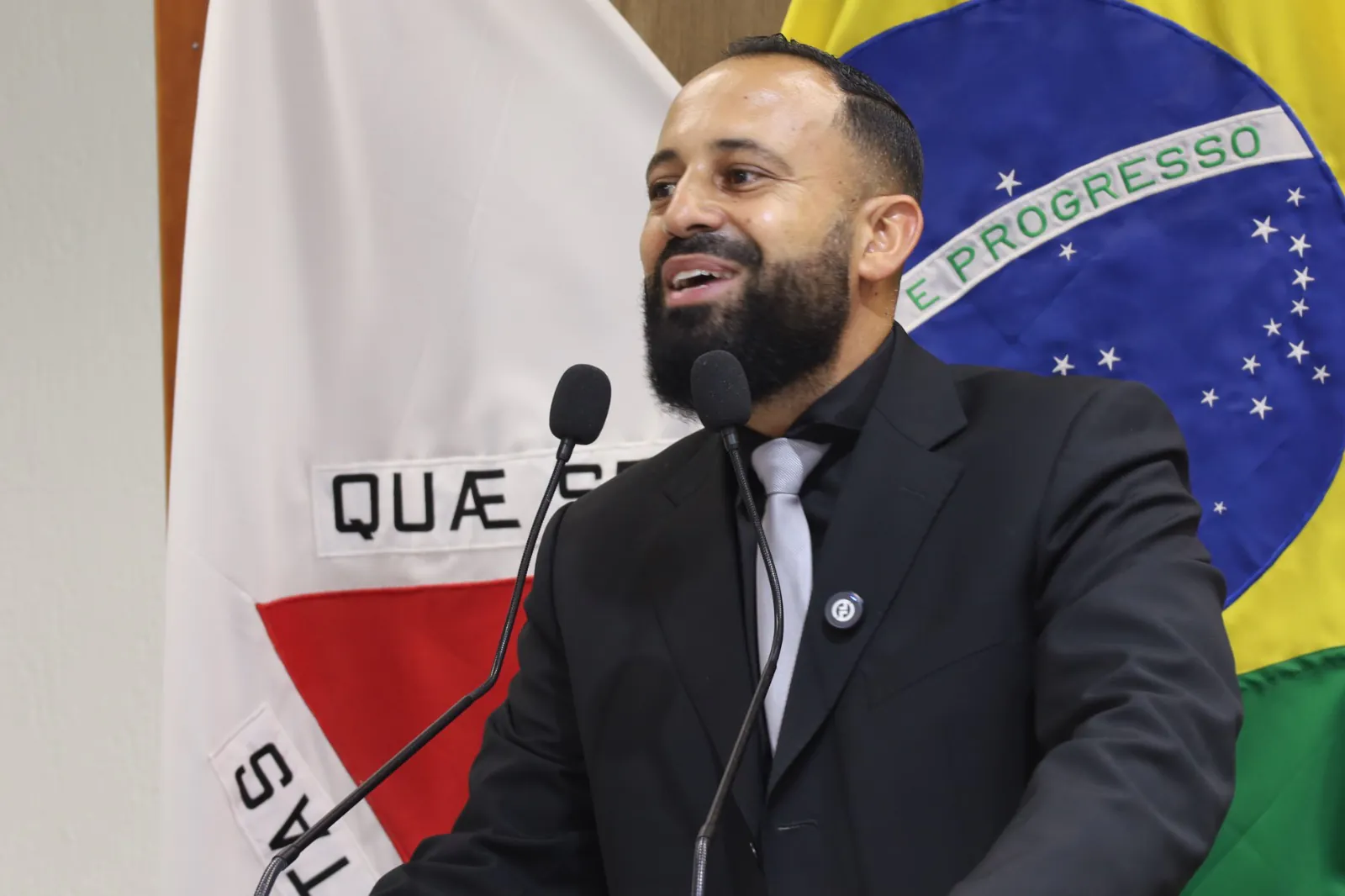 Projeto de Wesley Jarbas prevê substituição nas escolas de sinais sonoros convencionais por musicais