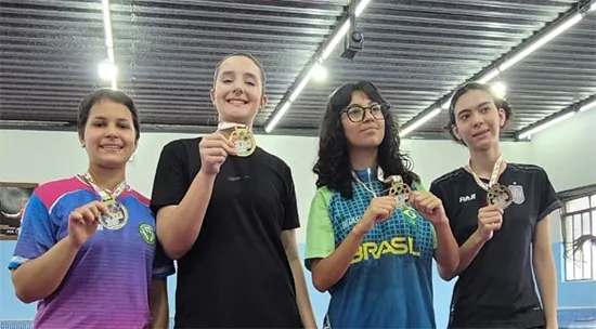 Divinópolis define representantes para etapa estadual no tênis de mesa do Jemg