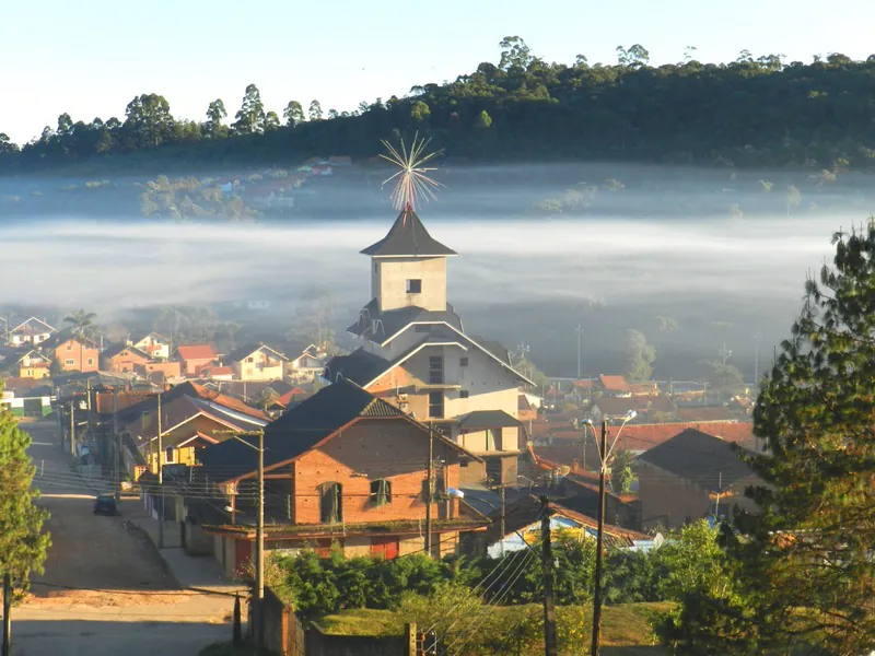 Inverno em Minas aposta em vinhos, festivais e turismo de experiência para atrair visitantes