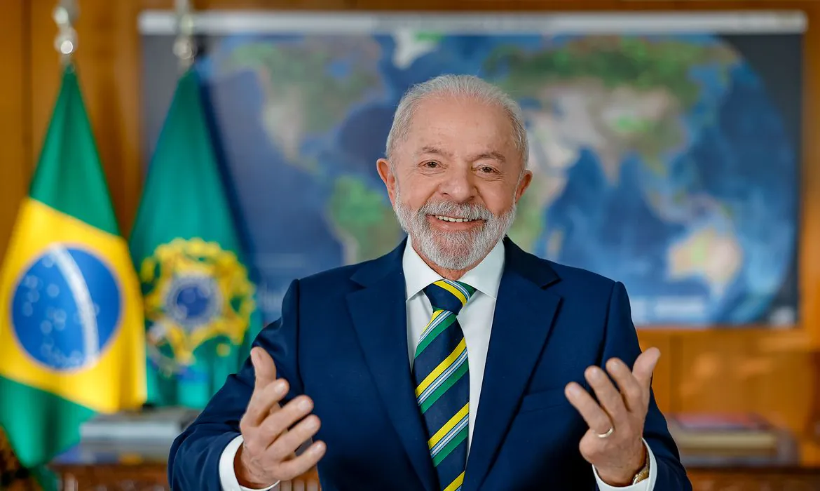 Lula inaugura Hospital Universitário com ministros de Educação e Saúde; confira detalhes