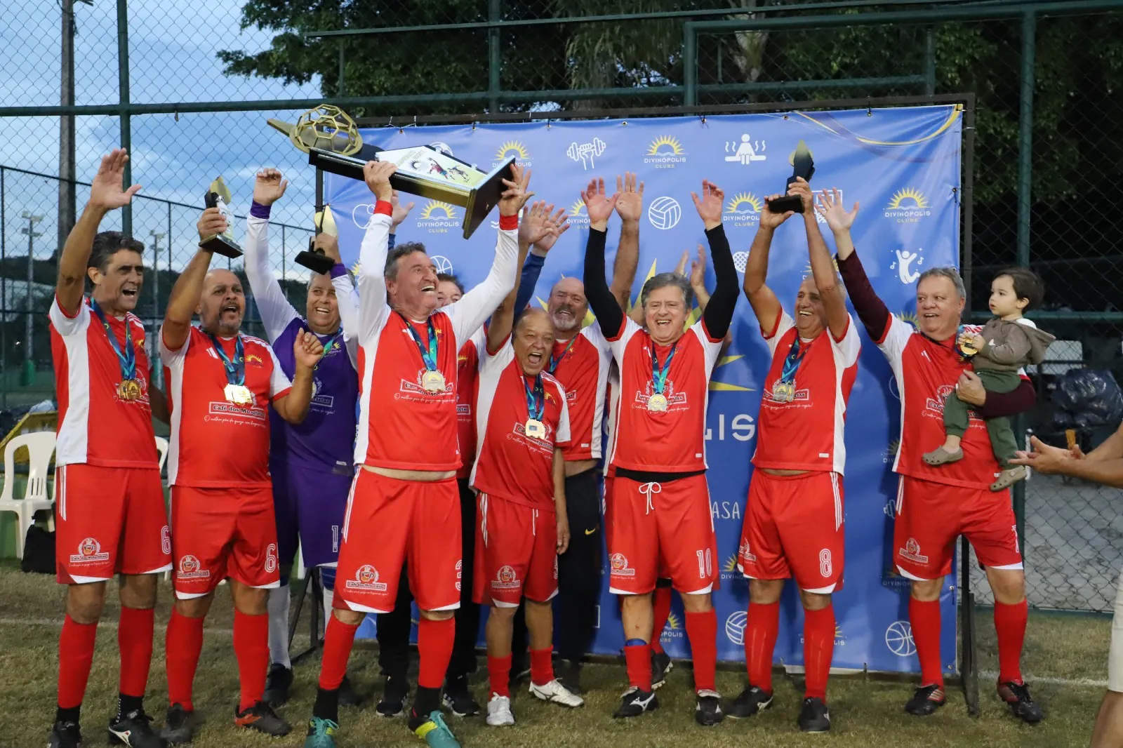 Café dos Motoristas conquista título da Categoria 65+ na sede campestre