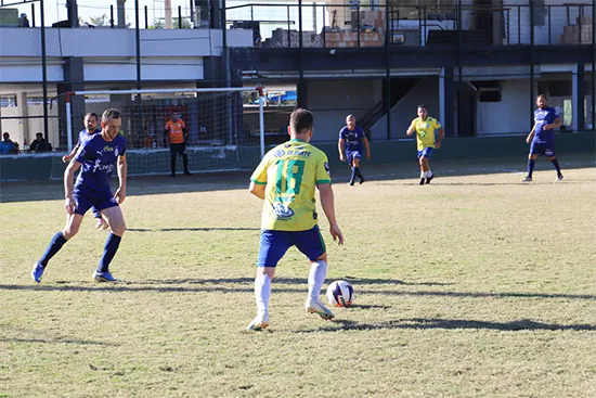Futebol society do Divinópolis Clube define mais dois campeões